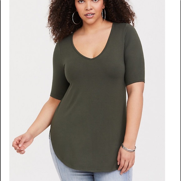 torrid Tops - SUPER SOFT OLIVE GREEN FAVORITE TUNIC TEE